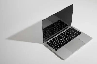 laptop terlaris di Indonesia
